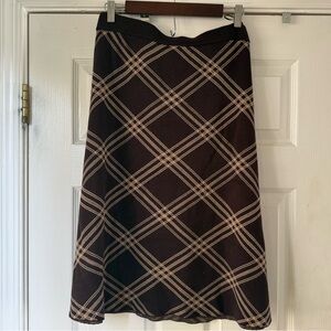 Brown flannel skirt size XL- ninety clothing co. See video’ 🩵🩵